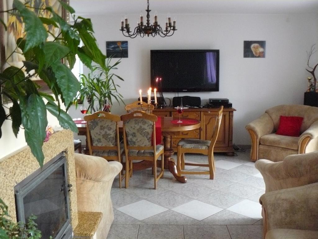Oaza U Tadeusza Apartment Augustow Exterior photo